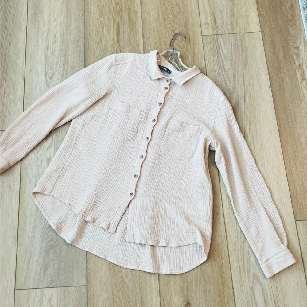 Alembika Recreation Button Down Top